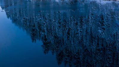Aura Wallpaper - Winter Lake (Full HD)